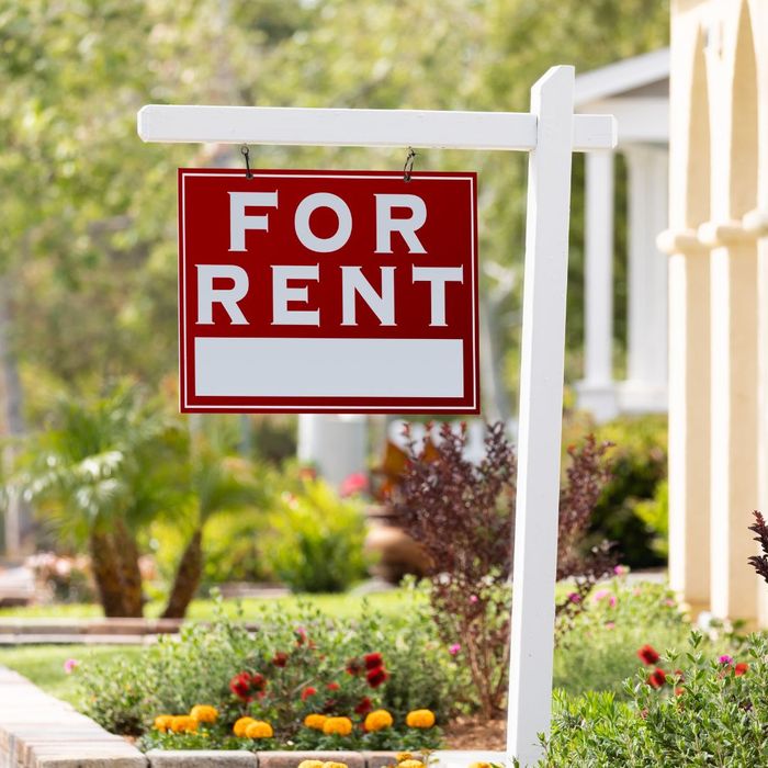 Selling vs. Renting 2.jpg